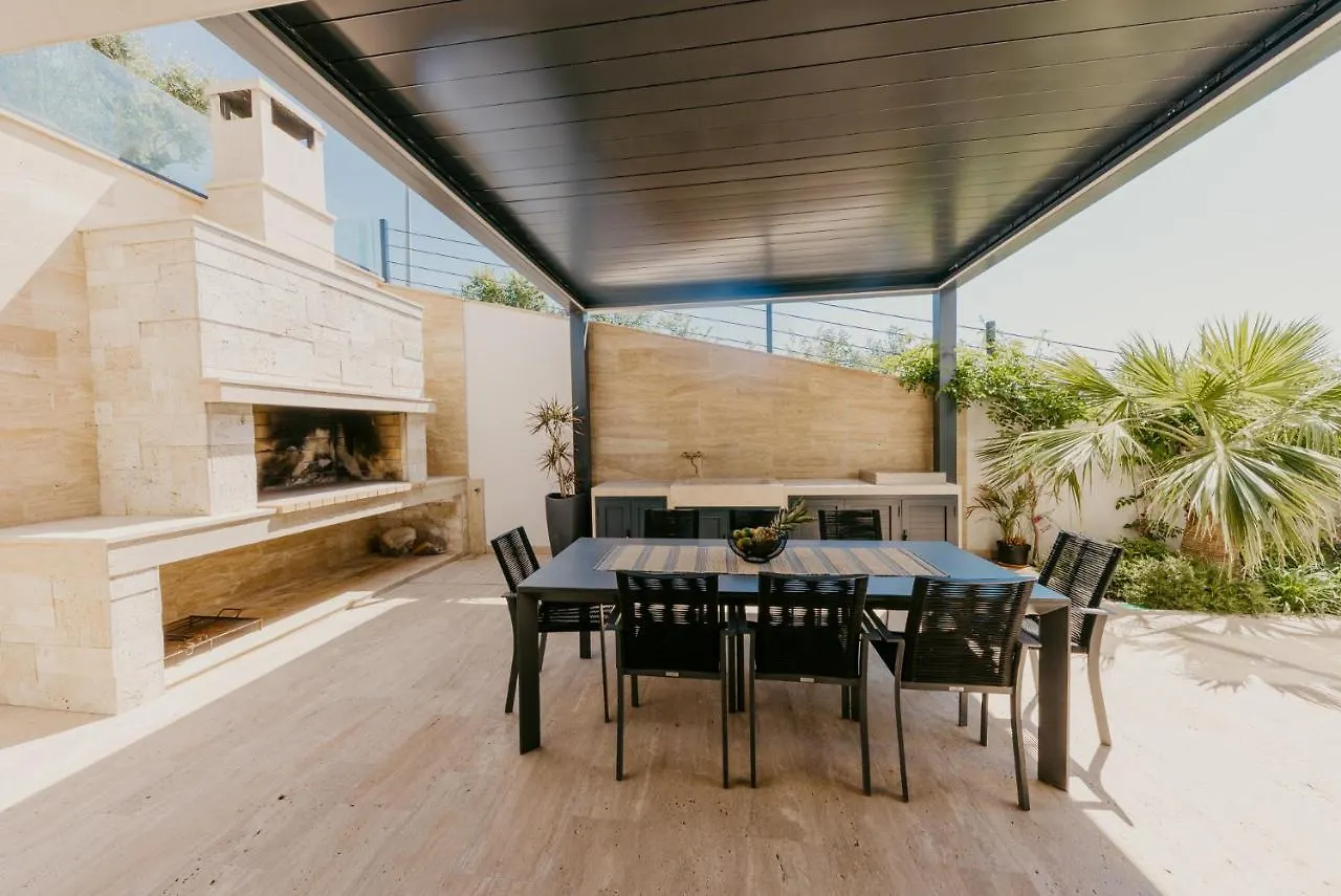 Villa Bloomhill Escape Trogir Croatia