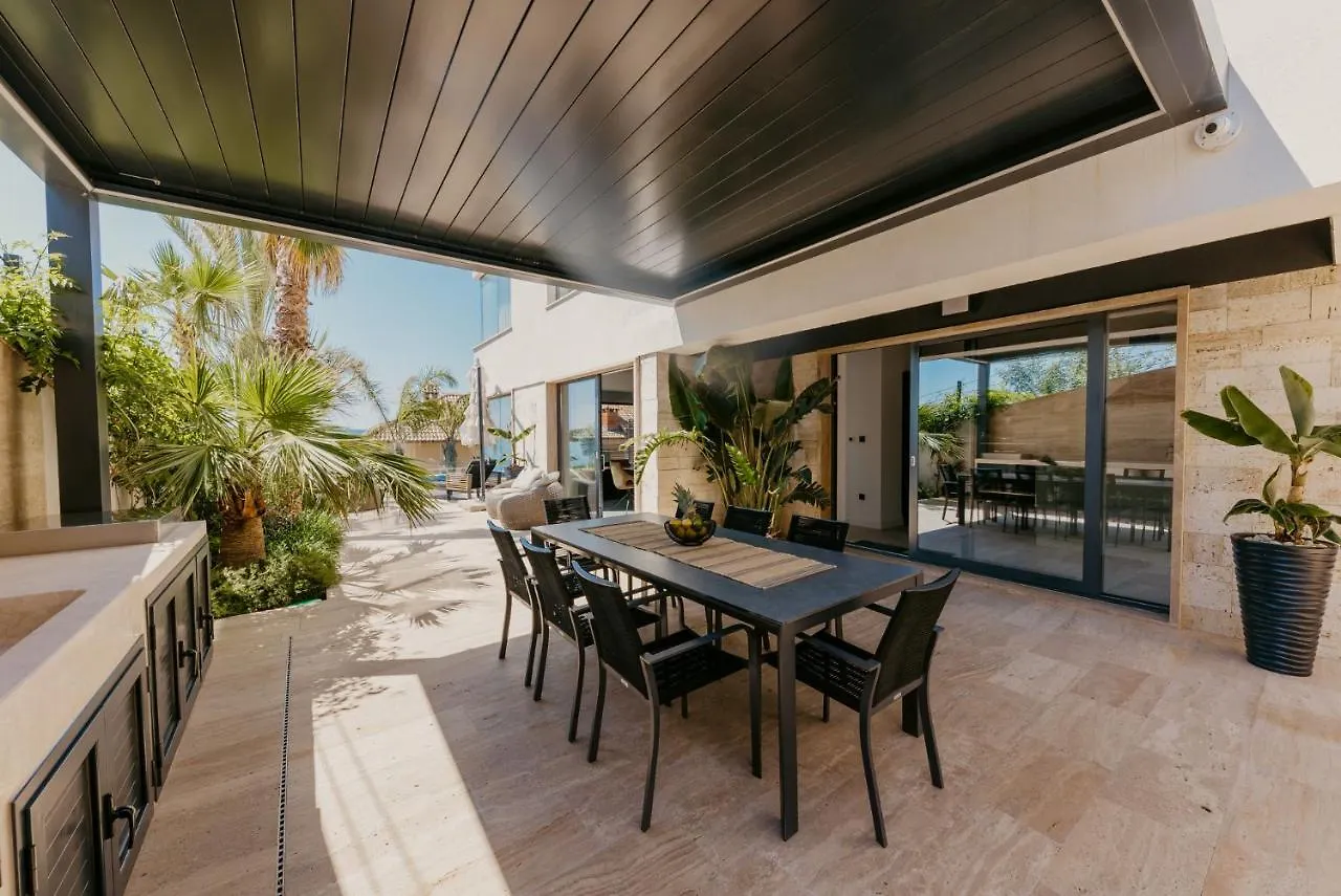 Villa Bloomhill Escape Trogir Croatia